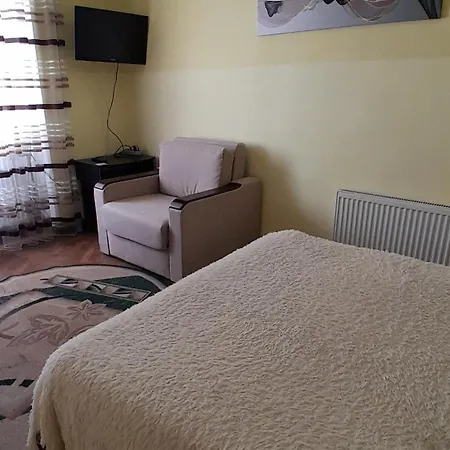 1ком апартаменты,парковка,улхорватская *