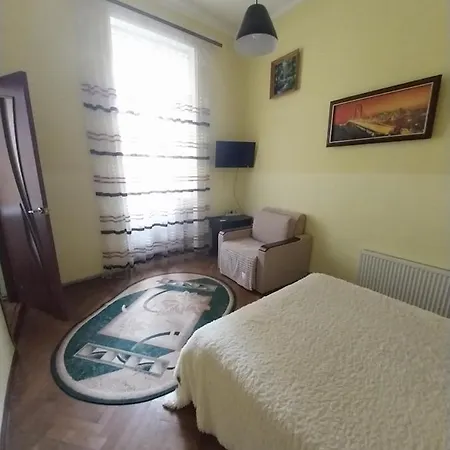 Apartment 1Ком Апартаменты,Парковка,Улхорватская *