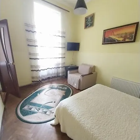 Apartment 1Ком Апартаменты,Парковка,Улхорватская *