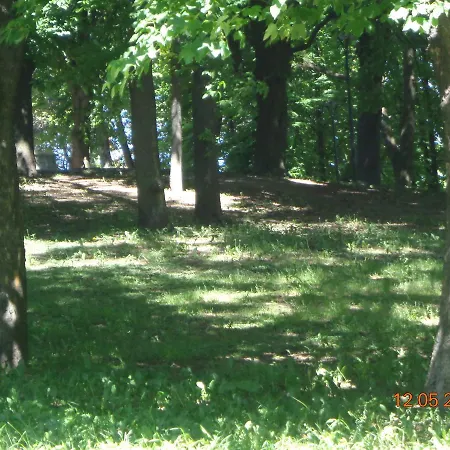 1Ком Апартаменты,Парковка,Улхорватская Lviv